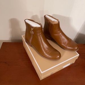 Cognac MK Boots - Like New 7.5